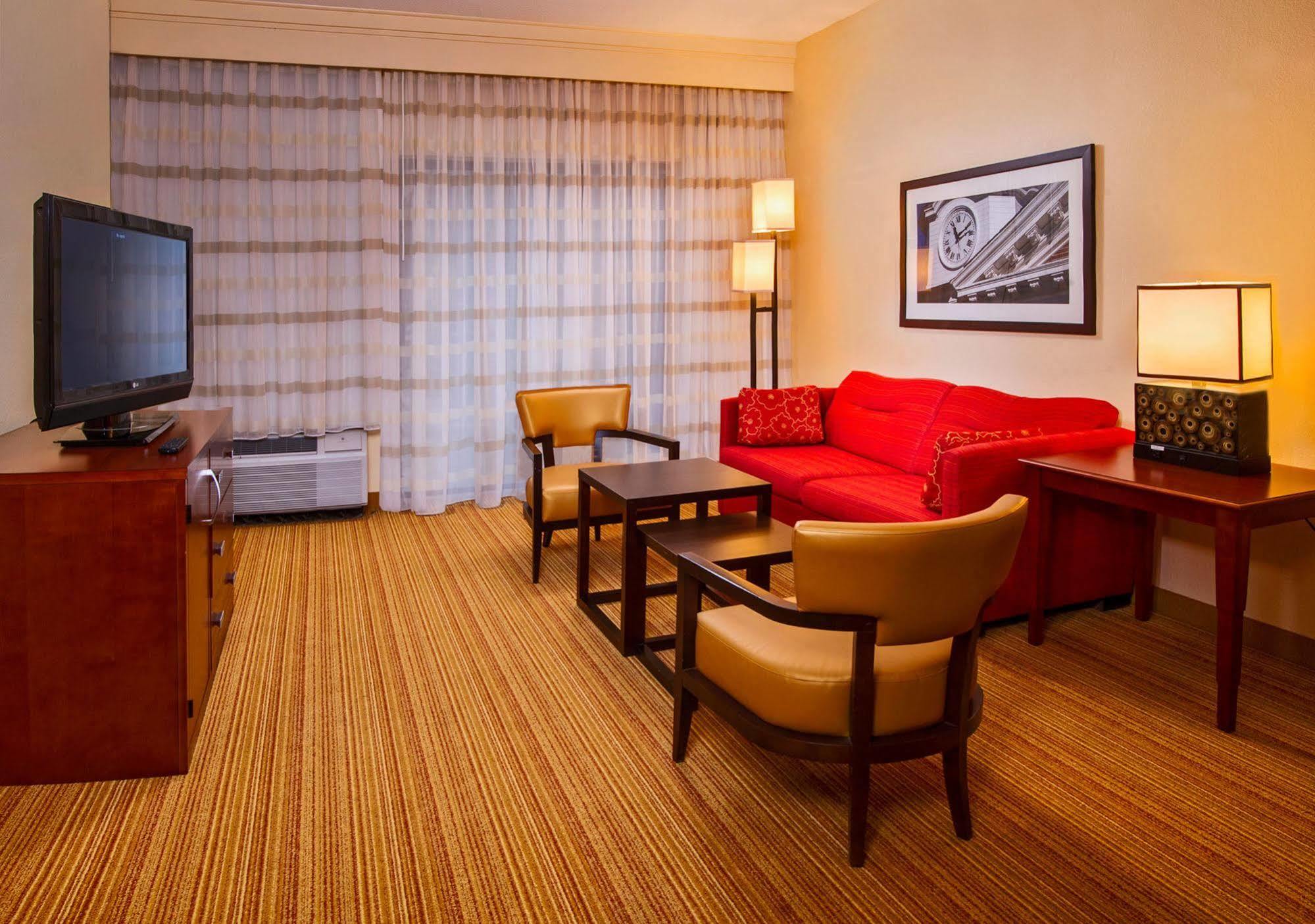 Hotel Courtyard By Marriott Dulles Town Center à Sterling Chambre photo